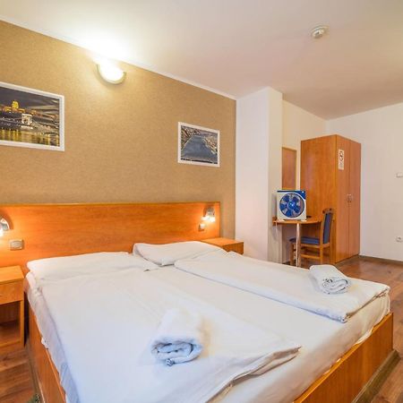 Easy Star Hotel Budapest Ngoại thất bức ảnh